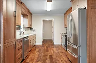 2859 Creek Ct SW, Marietta, GA 30008 - Photo 14