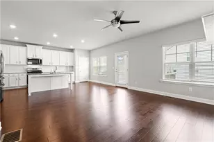 156 Adams Circle NE, Marietta, GA 30060 - Photo 6