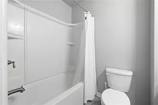 7375 Glisten Ave, Atlanta, GA 30328 - Photo 36