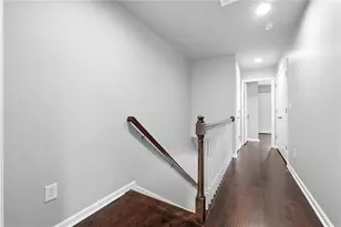 7375 Glisten Ave, Atlanta, GA 30328 - Photo 32