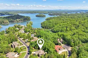 4162 Cumberland Point Dr, Gainesville, GA 30504 - Photo 2