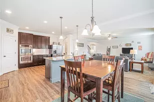 509 Georgia Cir, Loganville, GA 30052 - Photo 16