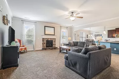 509 Georgia Circle, Loganville, GA 30052 - Photo 4