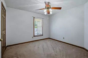 9173 Snipe Ln, Jonesboro, GA 30236 - Photo 16