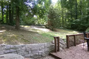 1857 Fern Creek Ln NE, Atlanta, GA 30329 - Photo 16