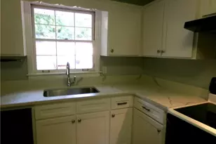 1857 Fern Creek Ln NE, Atlanta, GA 30329 - Photo 10