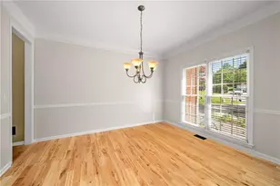 1832 Shores Ridge Ct, Suwanee, GA 30024 - Photo 8