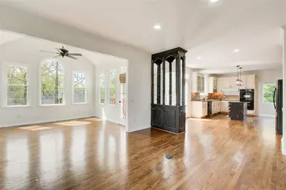 4910 Red Robin Ridge, Johns Creek, GA 30022 - Photo 10