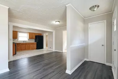 2576 Wood Valley Drive, East Point, GA 30344 - Photo 10