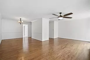 2600 Holcomb Springs Dr, Alpharetta, GA 30022 - Photo 12