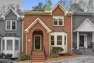 2600 Holcomb Springs Dr, Alpharetta, GA 30022 - Photo 2