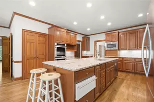 9335 Huntcliff Trce, Atlanta, GA 30350 - Photo 24