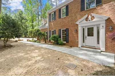 9335 Huntcliff Trace, Atlanta, GA 30350 - Photo 8
