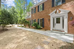 9335 Huntcliff Trce, Atlanta, GA 30350 - Photo 8