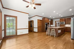 9335 Huntcliff Trce, Atlanta, GA 30350 - Photo 38