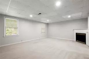 9335 Huntcliff Trce, Atlanta, GA 30350 - Photo 76