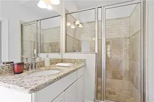 2038 Spink St NW, Atlanta, GA 30318 - Photo 16