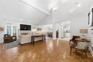 3812 Glen Arbor Ct NE, Brookhaven, GA 30319 - Photo 4