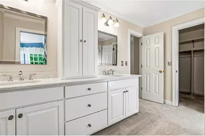 1664 Holly Lake Circle, Snellville, GA 30078 - Photo 10