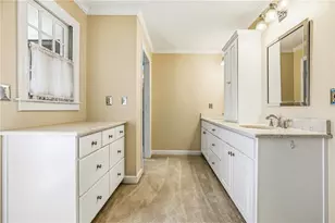 1664 Holly Lake Circle, Snellville, GA 30078 - Photo 14