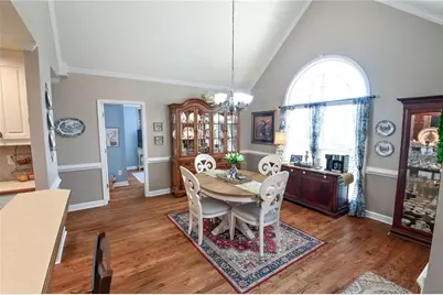 909 Old Barker Place, Loganville, GA 30052 - Photo 16