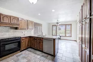 360 Clear Spring Ct, Marietta, GA 30068 - Photo 28