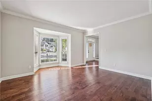 615 Tammany Pointe, Alpharetta, GA 30004 - Photo 2