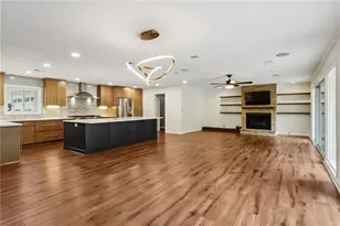 331 Ridgewater Dr, Marietta, GA 30068 - Photo 10