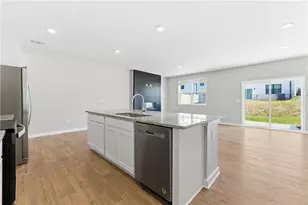 1905 Westwind St, Lawrenceville, GA 30043 - Photo 4