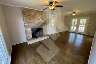 9935 La View Cir, Roswell, GA 30075 - Photo 4