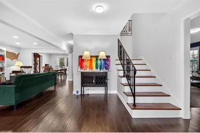 571 Tahoe Circle, Stone Mountain, GA 30083 - Photo 4