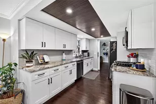 571 Tahoe Cir, Stone Mountain, GA 30083 - Photo 16