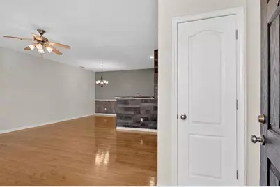 555 Ridge View Crossing, Woodstock, GA 30188 - Photo 8