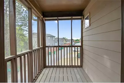 555 Ridge View Crossing, Woodstock, GA 30188 - Photo 4
