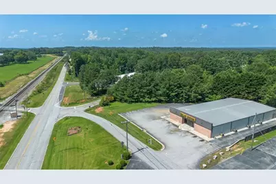 155 S Grant Street, Alto, GA 30510 - Photo 2