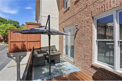 1850 Preserve Way, Atlanta, GA 30341 - Photo 8