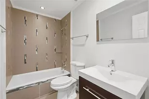 7105 Cherry Bluff Dr, Atlanta, GA 30350 - Photo 32