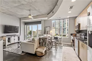 250 Pharr Rd NE, Atlanta, GA 30305 - Photo 4