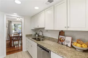 91 Ivy Trail NE, Atlanta, GA 30342 - Photo 8