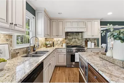 156 Infantry Way SW, Marietta, GA 30064 - Photo 6