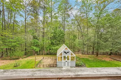 2792 Cliffview Drive SW, Lilburn, GA 30047 - Photo 68