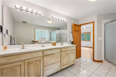 2792 Cliffview Drive SW, Lilburn, GA 30047 - Photo 26