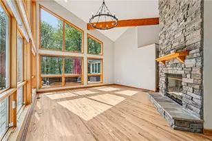 2792 Cliffview Dr SW, Lilburn, GA 30047 - Photo 8