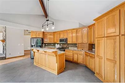 2792 Cliffview Drive SW, Lilburn, GA 30047 - Photo 14