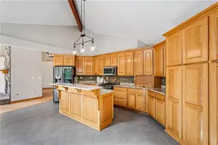 2792 Cliffview Dr SW, Lilburn, GA 30047 - Photo 14