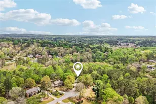 2792 Cliffview Dr SW, Lilburn, GA 30047 - Photo 72