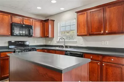 5472 Skylar Creek Lane NE, Buford, GA 30518 - Photo 8