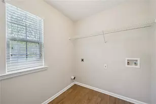 5472 Skylar Creek Ln NE, Buford, GA 30518 - Photo 14