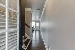 2854 Jordan Oaks Ln, Decatur, GA 30033 - Photo 2