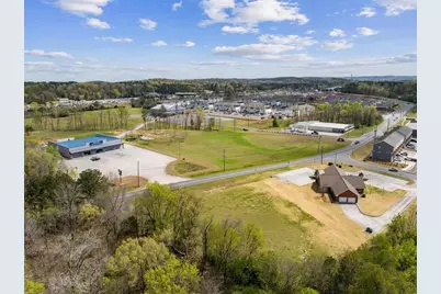 326 Curtis Parkway SE, Calhoun, GA 30701 - Photo 10